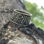 Anneau inspiré des Vikings, symbole de navigation