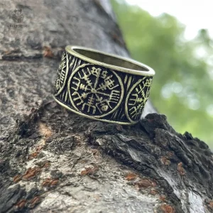 Anneau inspiré des Vikings, symbole de navigation