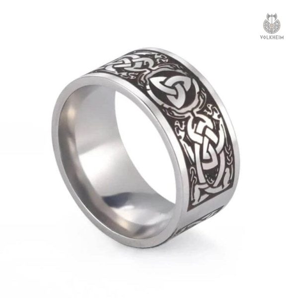anneau-celtique-triquetra-entrelace-1 Anneau celtique Triquetra entrelacé en design traditionnel
