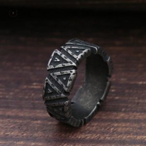 Anneau en métal Viking, motif Valknut distinctif