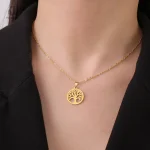 Collier en métal arbre de vie