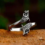 Bague Viking avec motif de dragon symbolique
