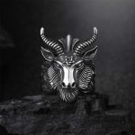 Bague Baphomet en métal décoratif