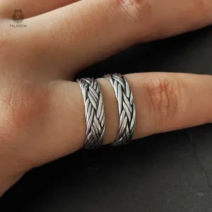 Bague Celtique en métal au design traditionnel