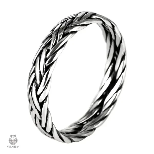 Bague Artisanale Celtique au style intemporel
