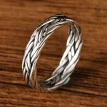 Bague Celtique ornée de symboles celtes