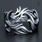 Bague Dragon Sculpté au design unique et artistique