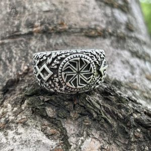 Bague Viking au motif Kolovrat, artisanat nordique