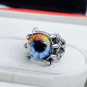 Bague Dragon avec pierre œil de Dragon mystérieuse