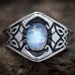 Bague en pierre de lune avec finition soignée et brillante