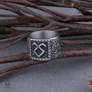 Bague Rune Othila en métal argenté avec symbole Othila