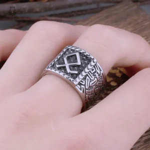 Bague Othila au design inspiré des runes anciennes