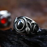 Bague viking en forme de serpent pour un style audacieux