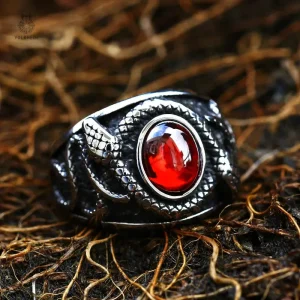 Bague serpent vikings avec motifs nordiques distinctifs