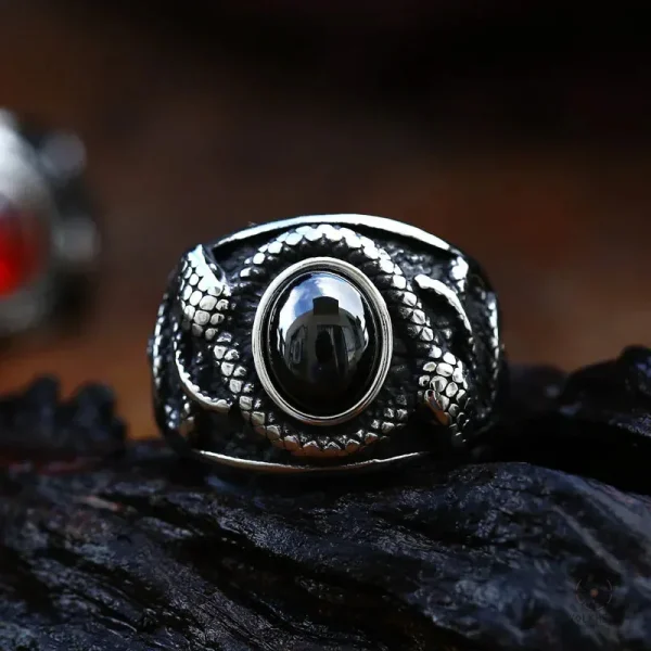 Bague Viking serpent, un bijou symbolique et unique