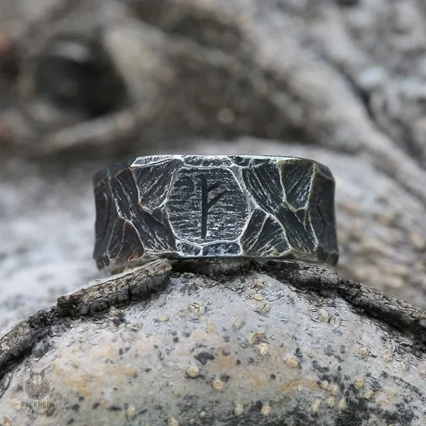 Bague artisanale, reflet de l'esprit des Vikings