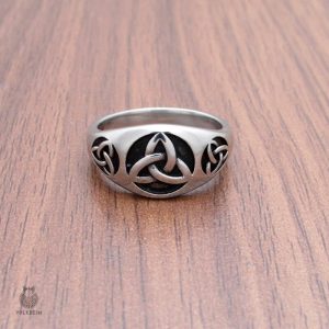 Bague Triskell en argent avec motif celtique