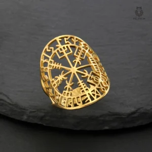 Bague féminine inspirée de la culture viking