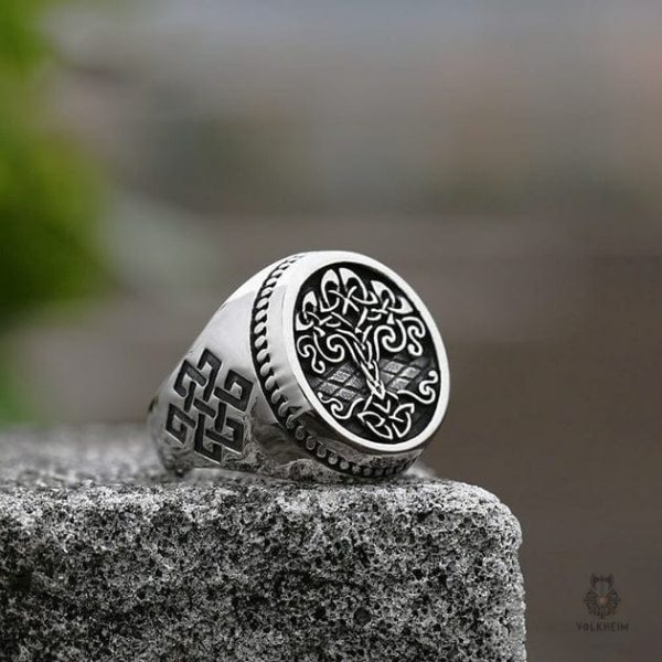 Bague Yggdrasil, motif viking inspiré de la nature