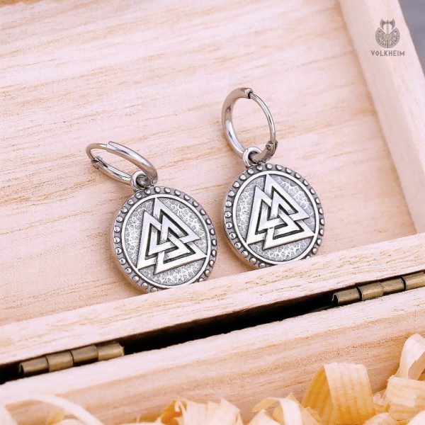 boucle-valknut-1 Boucles d'oreilles Valknut en design géométrique