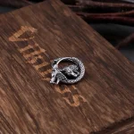 Boucles d'oreilles loup, un bijou original et artistique