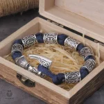 Bracelet Viking, design hache, accessoire inspiré de la culture nordique