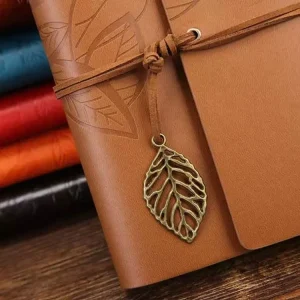 Carnet cuir motif feuille, design unique