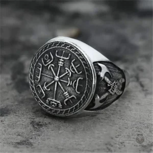 Chevalière Viking avec symbole Vegvisir