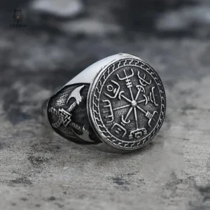 Bague en acier inspirée de la culture viking
