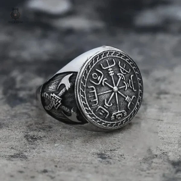 Bague en acier inspirée de la culture viking