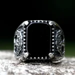 Bague viking Yggdrasil en onyx