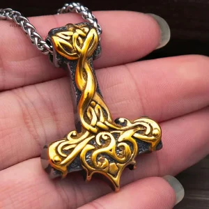 Collier inspiré de Thor avec motif de marteau