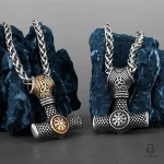 Collier Marteau de Thor avec symbole Vegvisir