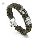 Bracelet à cordes, un accessoire pour les aventuriers