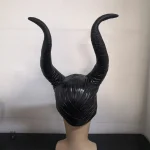 Cornes mystérieuses pour look de sorcière