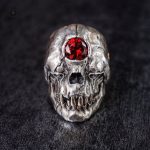 Bague Crâne Cyclope en métal design unique