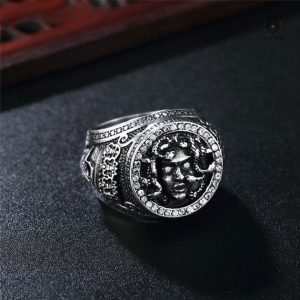 Bague Méduse sertie de pierres colorées élégante