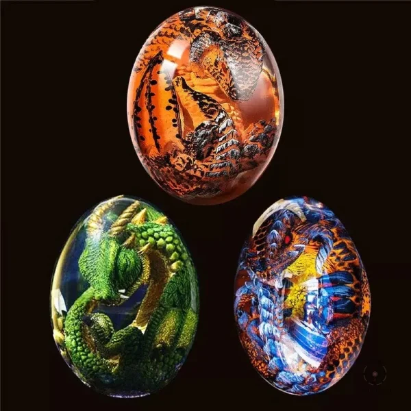 Œuf coloré inspiré des dragons, pièce unique à exposer