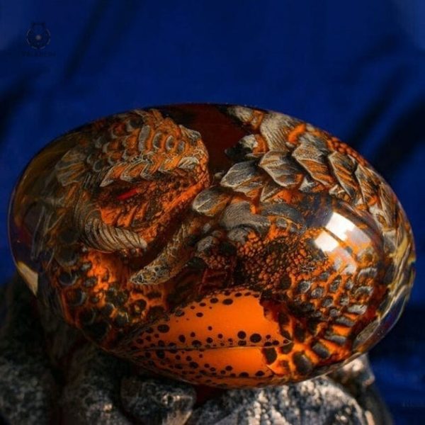 Collection Dragon : Œuf aux couleurs éclatantes