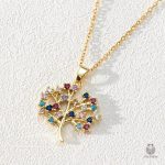 Collier avec arbre de vie et finition soignée