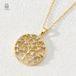 Pendentif arbre de vie sur chaîne délicate