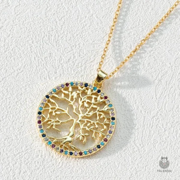 Collier arbre de vie pour un look unique