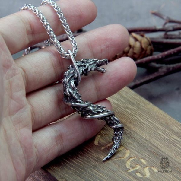 pendentif-dragon-enchaine-1 Pendentif dragon enchaîné en métal argenté