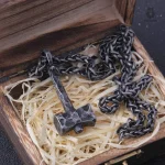 Marteau de Thor en pendentif pour un look unique