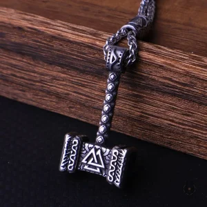 Pendentif Mjölnir, le Marteau de Thor, collier en acier