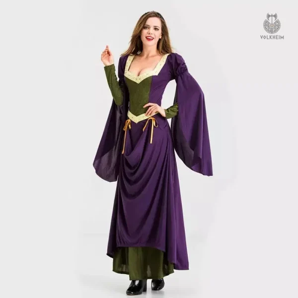Robe élégante inspirée par la magie médiévale