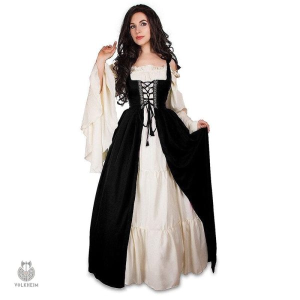 Robe de cérémonie médiévale d'apparence noble