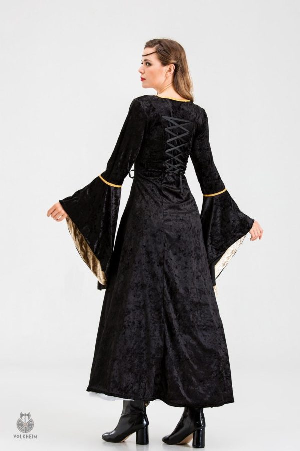 Costume de princesse inspiré du Moyen Âge
