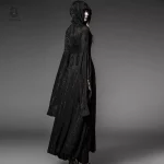 Robe de sorcière avec manches larges pour un look authentique