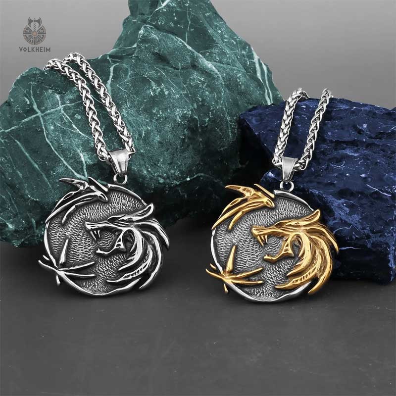 Médaillon Witcher - Tête de Loup en design médiéval